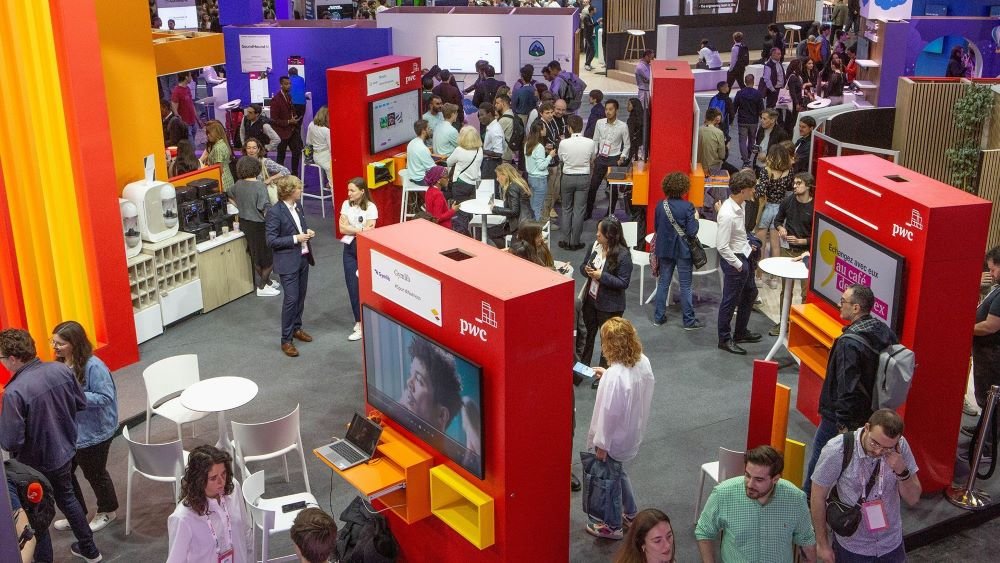 Reinvent Corporate Business Models