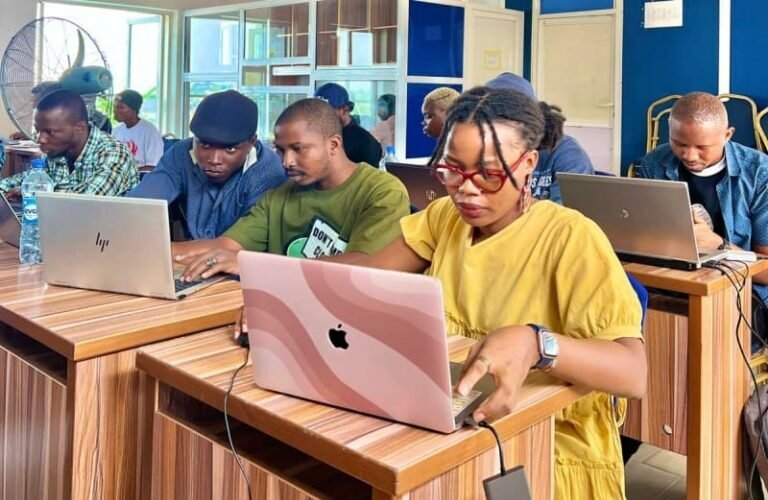 Business Catalyst Incubation Program